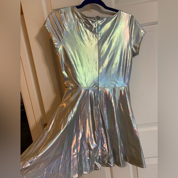Silver iridescent skater dress - Picture 2 of 2
